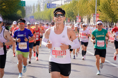 Marathon race Марафонская гонка